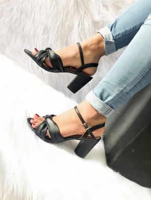 SANDALIA VIZZANO - 6262.493